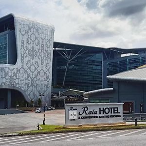 Raia Hotel & Convention Centre Kuching